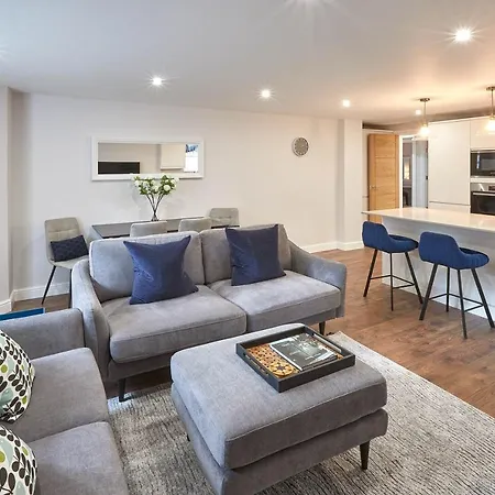 Apartment Host & - The Garden *